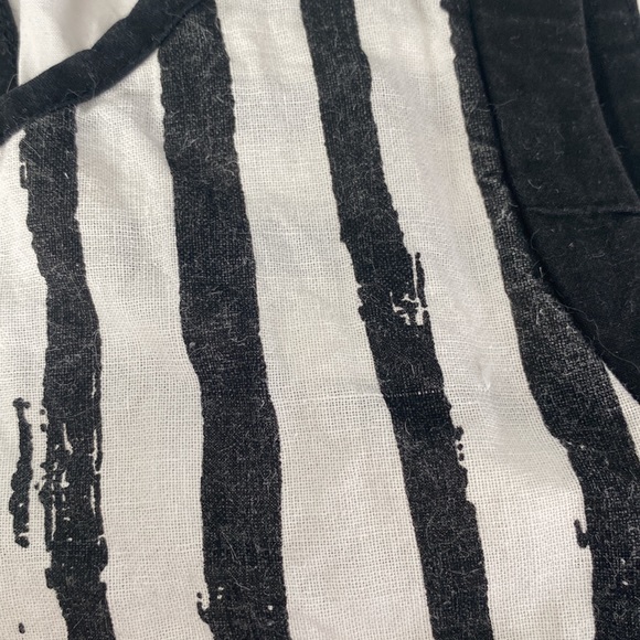 Unique Black and White Striped Asymmetrical Linen Blend Cropped Top - Picture 6 of 10